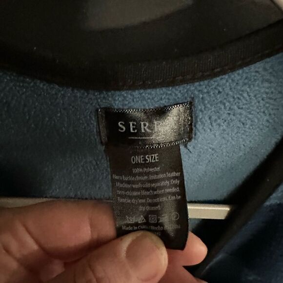 SERRA Women's Fleece Poncho Toggle Sides Geometric Blue Black One Size - Picture 8 of 9